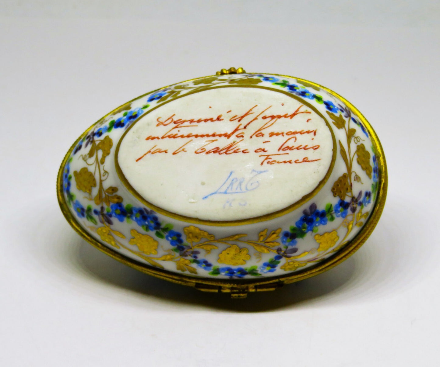 LIMOGES BOX - LE TALLEC EGG - GOLD GRAPEVINE & FLOWERS - TREILLE MUSCATE - 1962