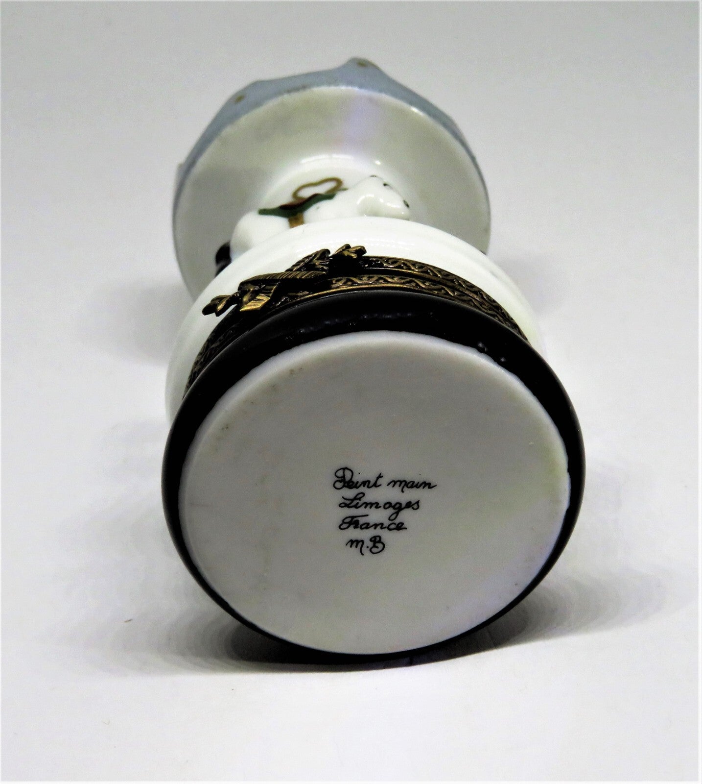 LIMOGES FRANCE BOX - TALL CAROUSEL WITH HORSES - MERRY-GO-ROUND - STAR & FLOWERS