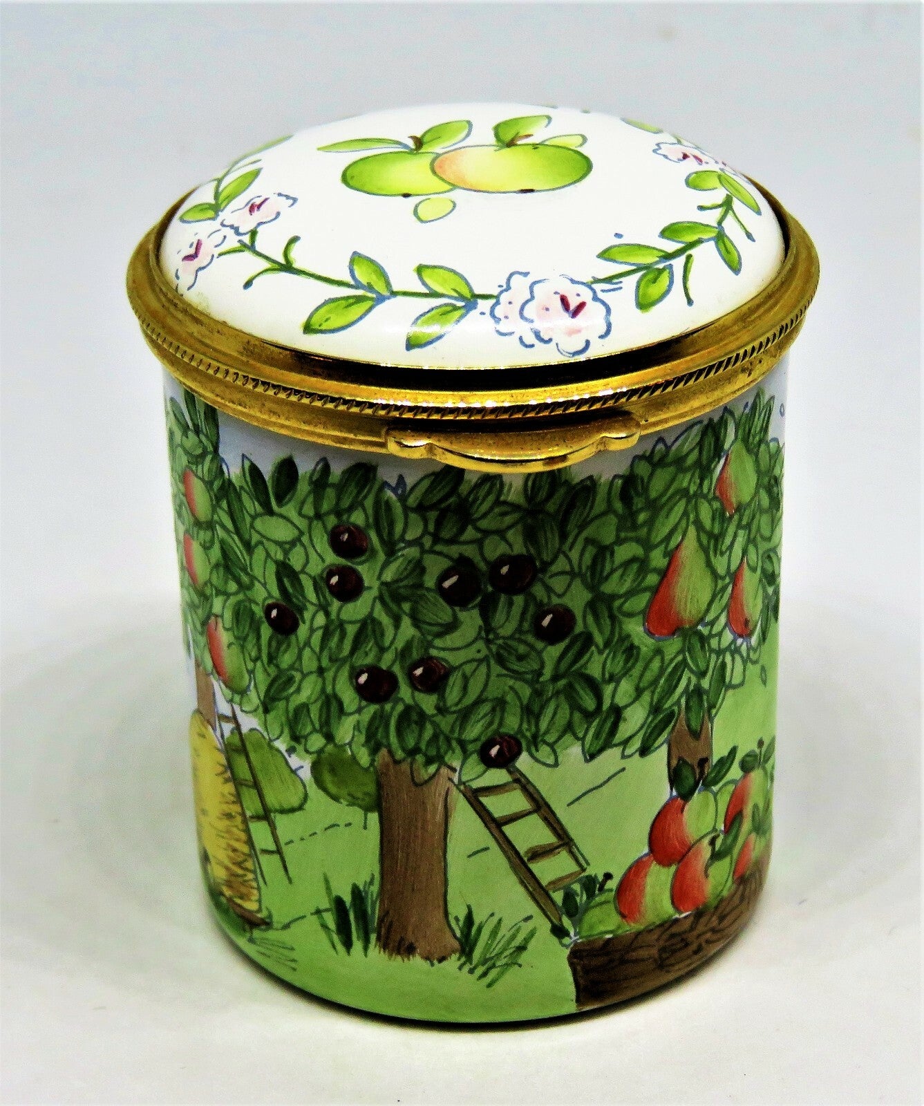 STAFFORDSHIRE ENAMELS STAMP BOX - FRUIT ORCHARD & BEE HIVES - FLOWERS & TREES