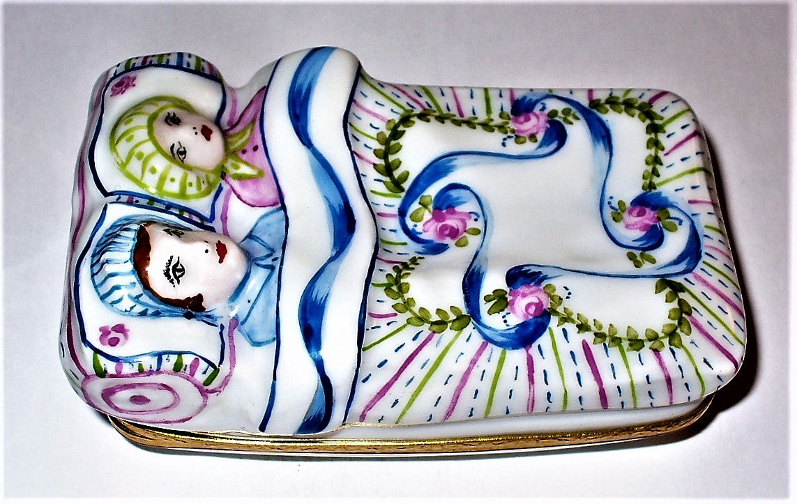 LIMOGES BOX - COUPLE IN BED - FLORAL BLANKET - RIBBONS & ROSES - BABY & CRADLE