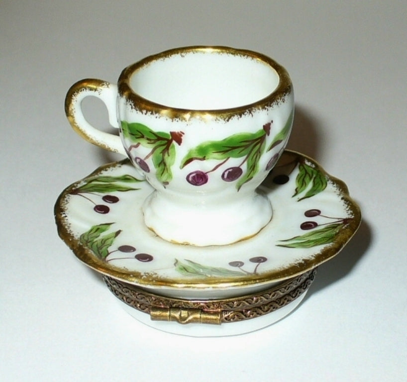 LIMOGES FRANCE BOX ~ PV ~ CHERRY DESIGN TEA CUP & SAUCER ~ FRUITS ~ PEINT MAIN