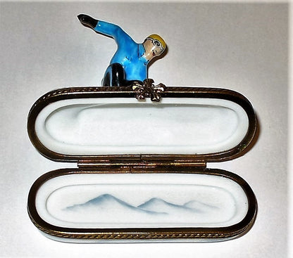LIMOGES FRANCE BOX - ROCHARD - SNOWBOARDING - SNOWFLAKE -SPORTS- WINTER OLYMPICS