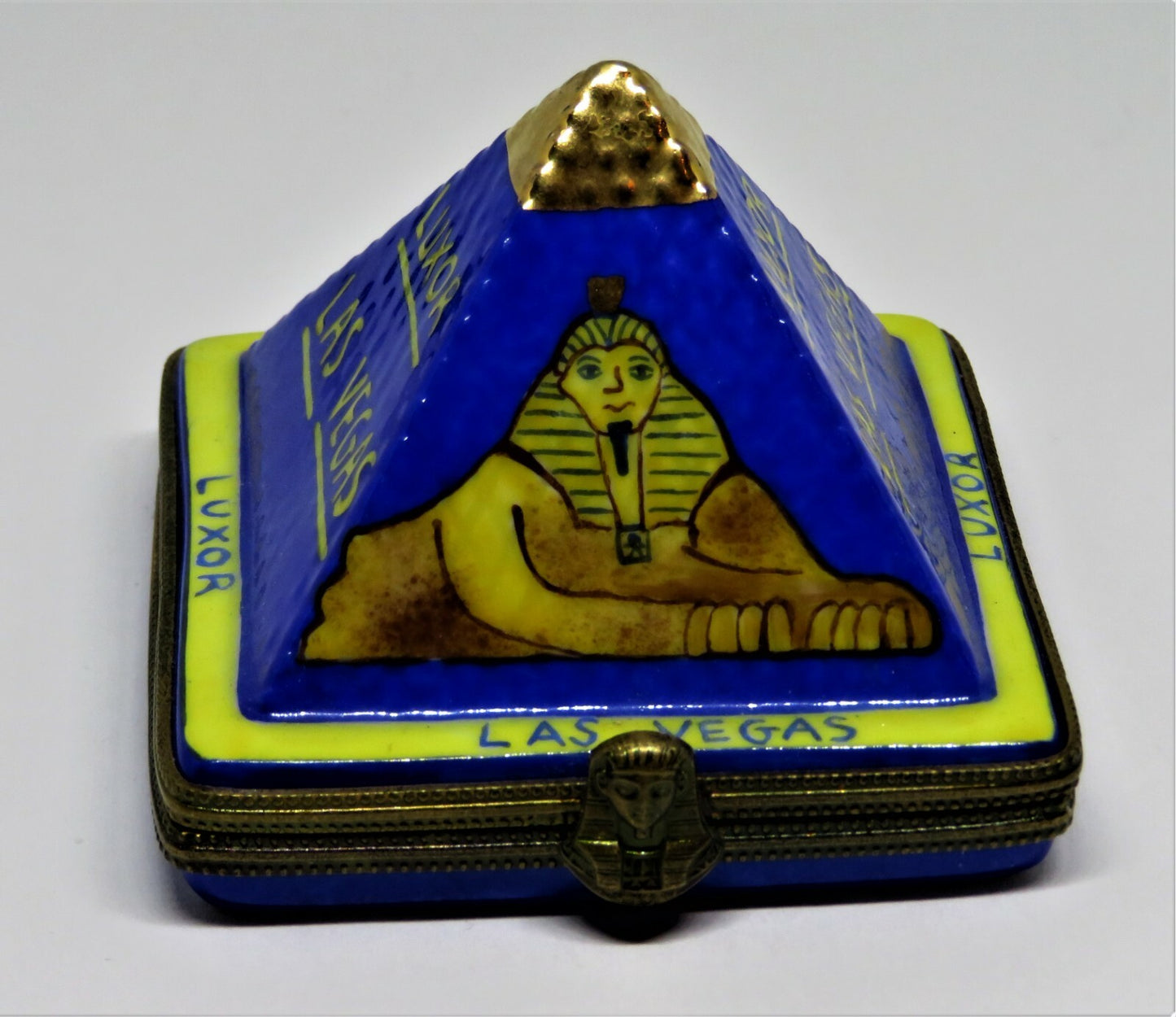 LIMOGES BOX- LUXOR EGYPTIAN PYRAMID - LAS VEGAS - SPHINX - PHARAOH - RARE