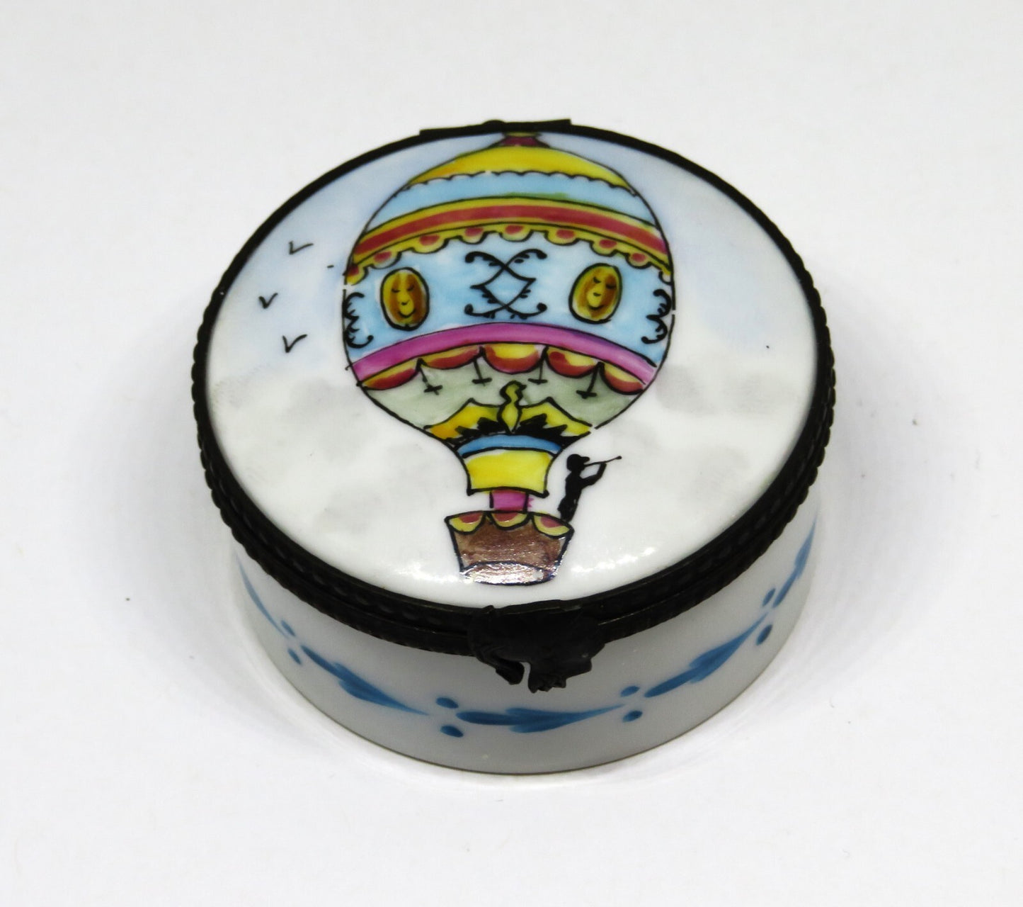 LIMOGES FRANCE BOX ~ ANTIQUE HOT AIR BALLOON ~ FIRST FLIGHT 1793 ~ HAND PAINTED