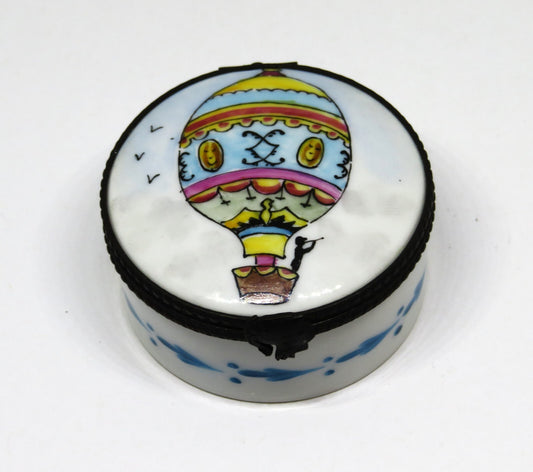 LIMOGES FRANCE BOX ~ ANTIQUE HOT AIR BALLOON ~ FIRST FLIGHT 1793 ~ HAND PAINTED