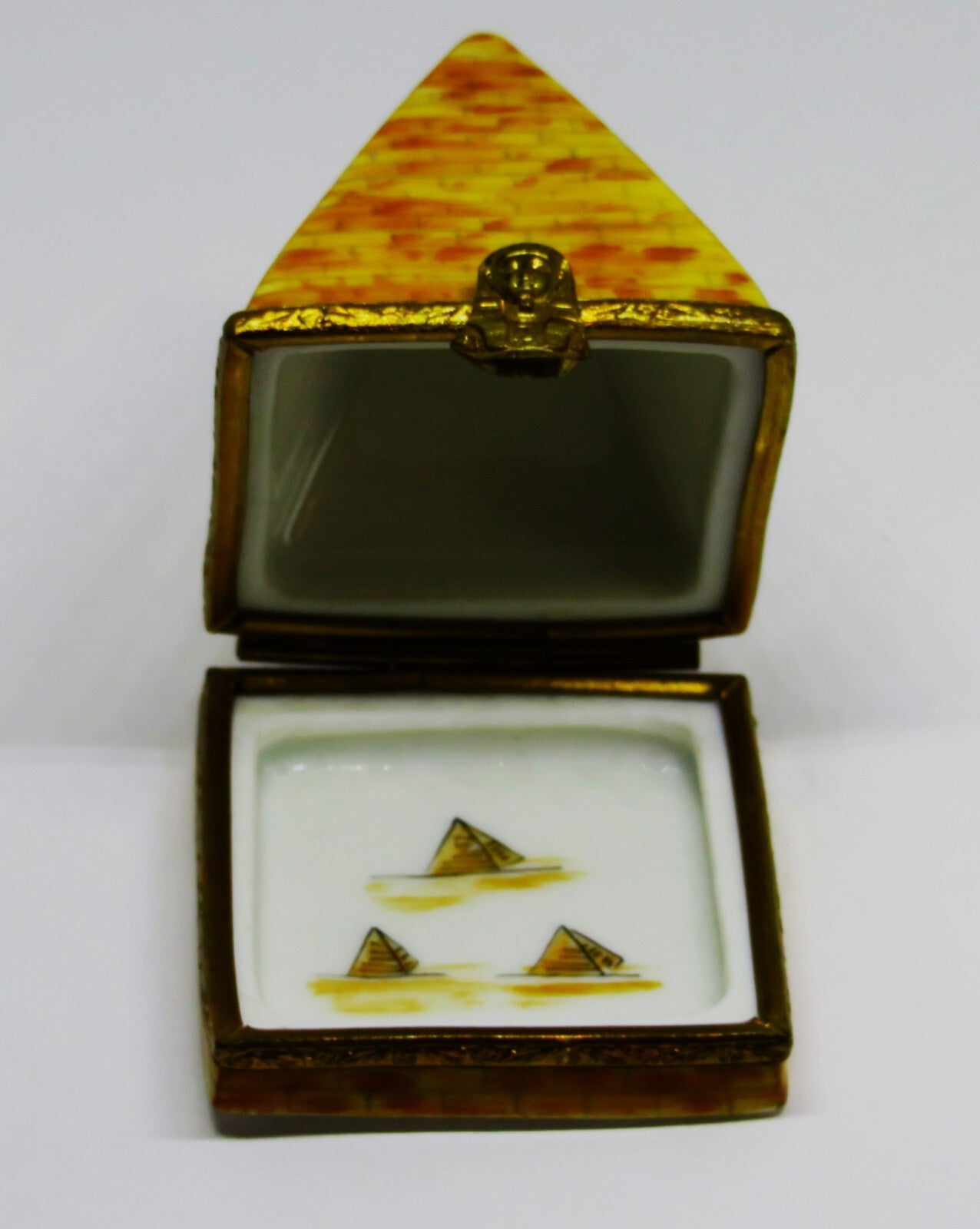 LIMOGES FRANCE BOX - RENAISSANCE GUILD - EGYPTIAN PYRAMID - PHARAOH'S HEAD CLASP