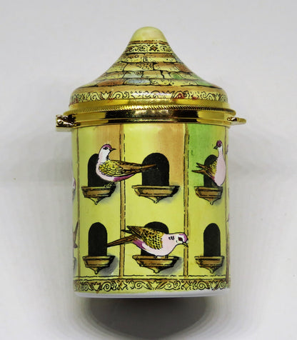STAFFORDSHIRE ENGLISH ENAMEL BOX - DOVECOTE - BIRD HOUSE- PIGEONS - MIB