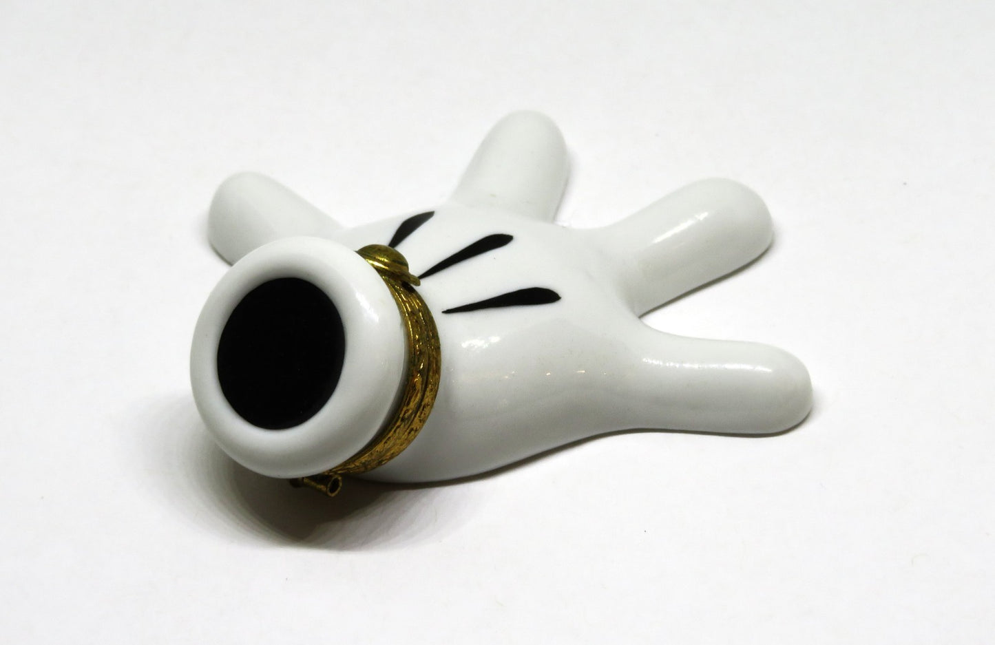 LIMOGES FRANCE BOX - ARTORIA - MICKEY MOUSE'S GLOVED HAND - LE - DISNEY