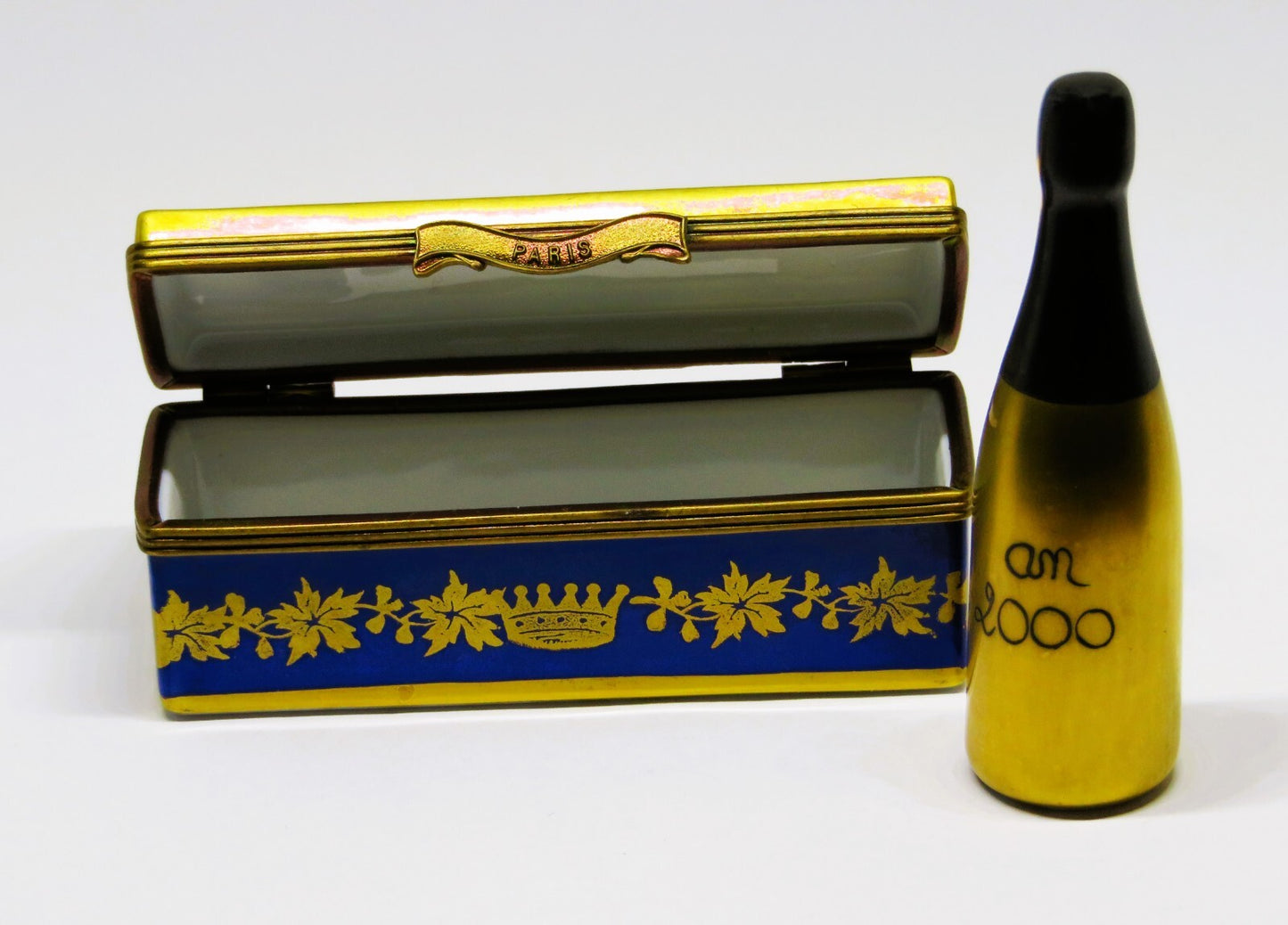 LIMOGES BOX - PV - CHAMPAGNE CASE & BOTTLE -PARIS- EIFFEL TOWER -NEW YEAR'S EVE