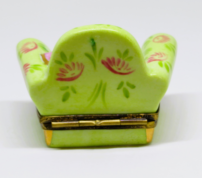 LIMOGES BOX - COMFORTABLE GREEN READING CHAIR & PILLOW - PINK FLOWERS