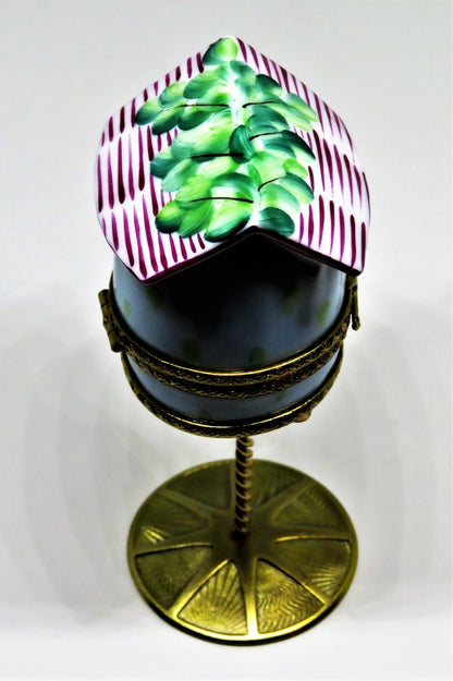 LIMOGES FRANCE BOX- LIMOGES IMPORTS - BIRD HOUSE & METAL STAND - ACORNS & LEAVES
