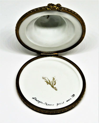 LIMOGES FRANCE BOX- SEVRES STYLE EASTER BONNET - GARDENING HAT - FLOWERS - ROSES