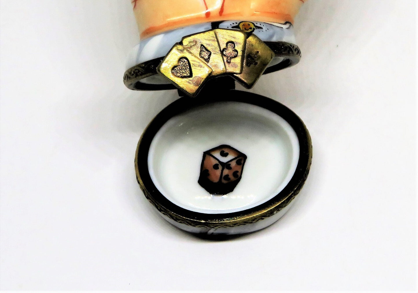 LIMOGES FRANCE BOX - ROCHARD  - SLEIGHT OF HAND - MALE HAND AND PLAYING CARDS