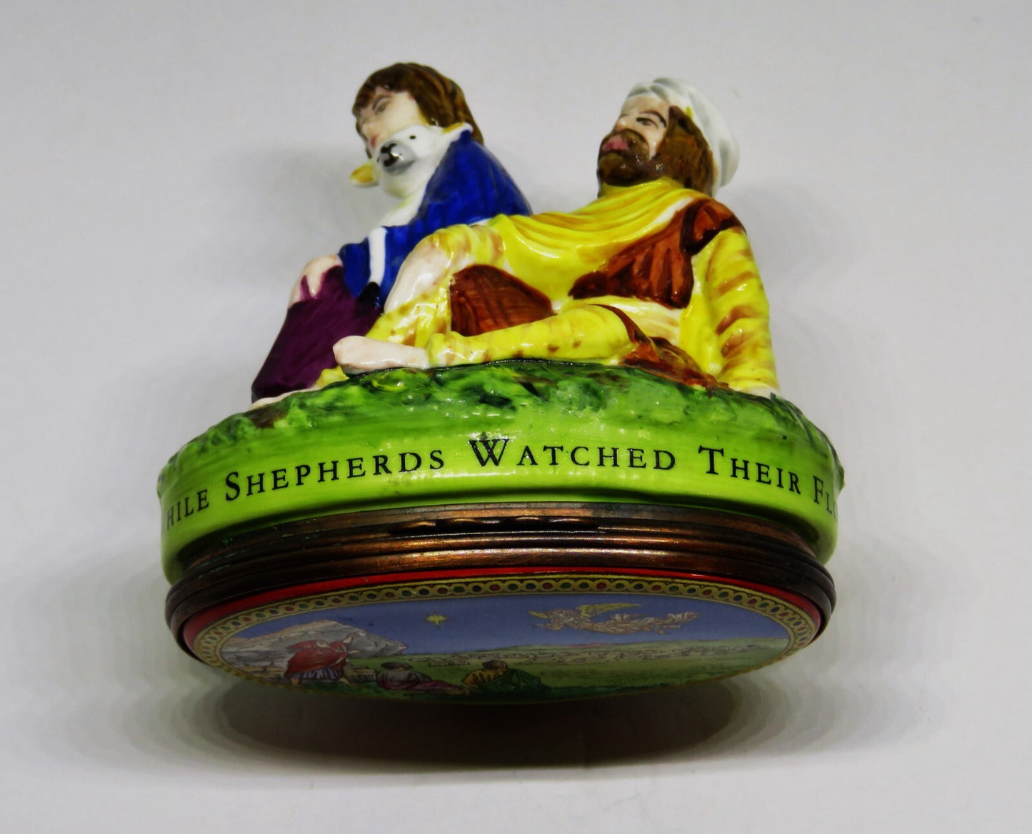 HALCYON DAYS ENAMEL BOX - CHRISTMAS BONBONNIERE - SHEPHERDS & THEIR FLOCKS