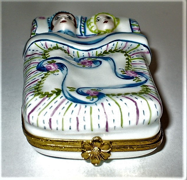 LIMOGES BOX - COUPLE IN BED - FLORAL BLANKET - RIBBONS & ROSES - BABY & CRADLE