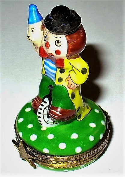 LIMOGES FRANCE BOX- CIRCUS CLOWN RIDING A UNICYCLE & DOG -POLKA DOTS- STAR CLASP
