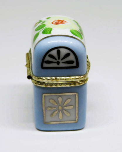 LIMOGES BOX - PRINCESS DIANA - ALTHORP MEMORIAL ROSE CHEST & 2 PERFUME BOTTLES