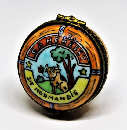 LIMOGES FRANCE BOX - CAMEMBERT  DE NORMANDIE CHEESE & COW - SUN FACE CLASP