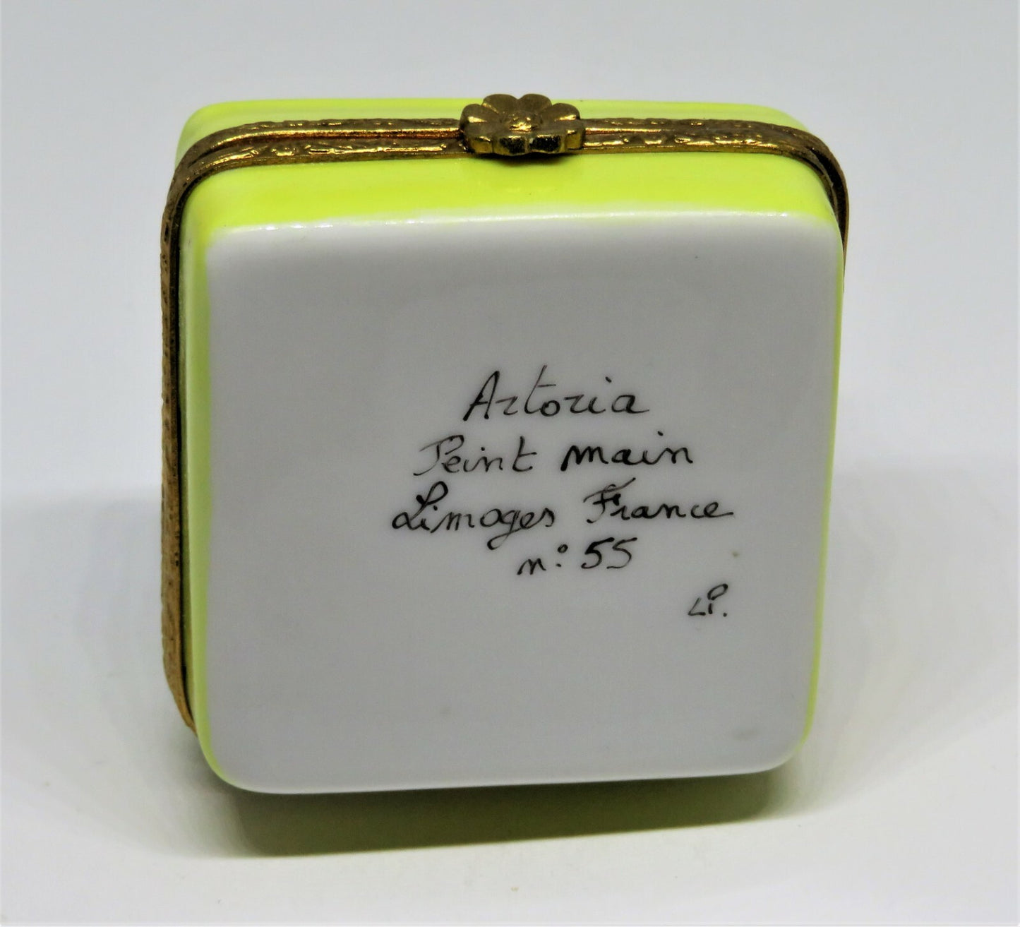 LIMOGES FRANCE BOX - ARTORIA - BABY BOY PLAYING WITH ALPHABET BLOCKS - LE NO 55