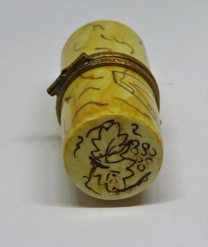 LIMOGES BOX- WINE CORK - VINES OF GRAPES & LEAVES - "MIS EN BOUTEILLE EN FRANCE"