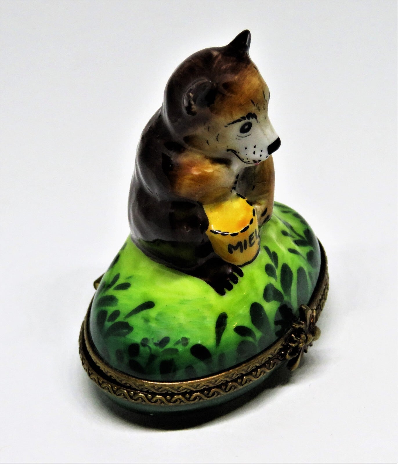 LIMOGES FRANCE BOX - PARRY-VIEILLE - BROWN BEAR & HONEY POT - "MIEL" - BEE CLASP
