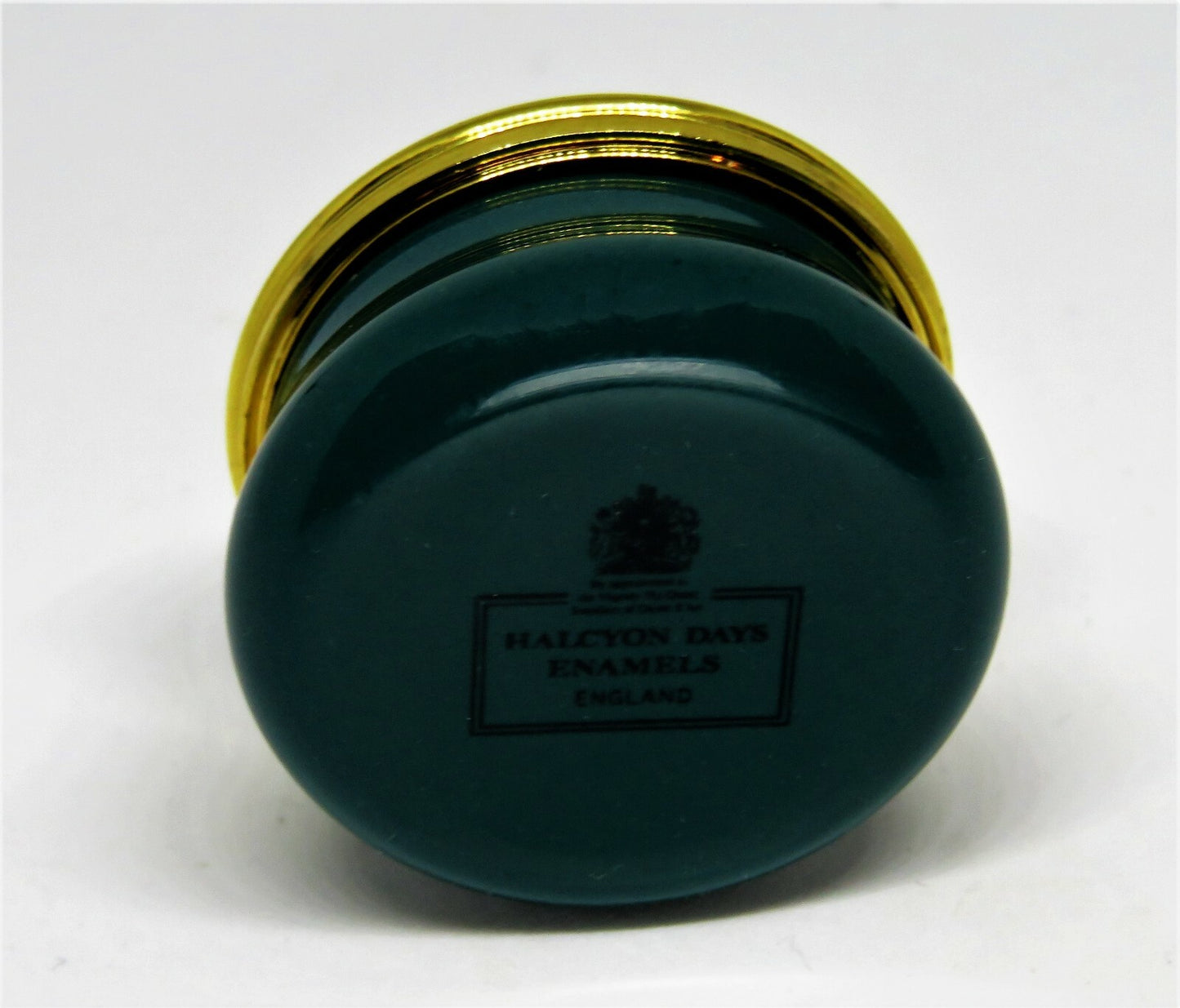 HALCYON DAYS ENAMEL BOX - FROG OR ALLIGATOR SANTA CLAUS & CHRISTMAS TREE