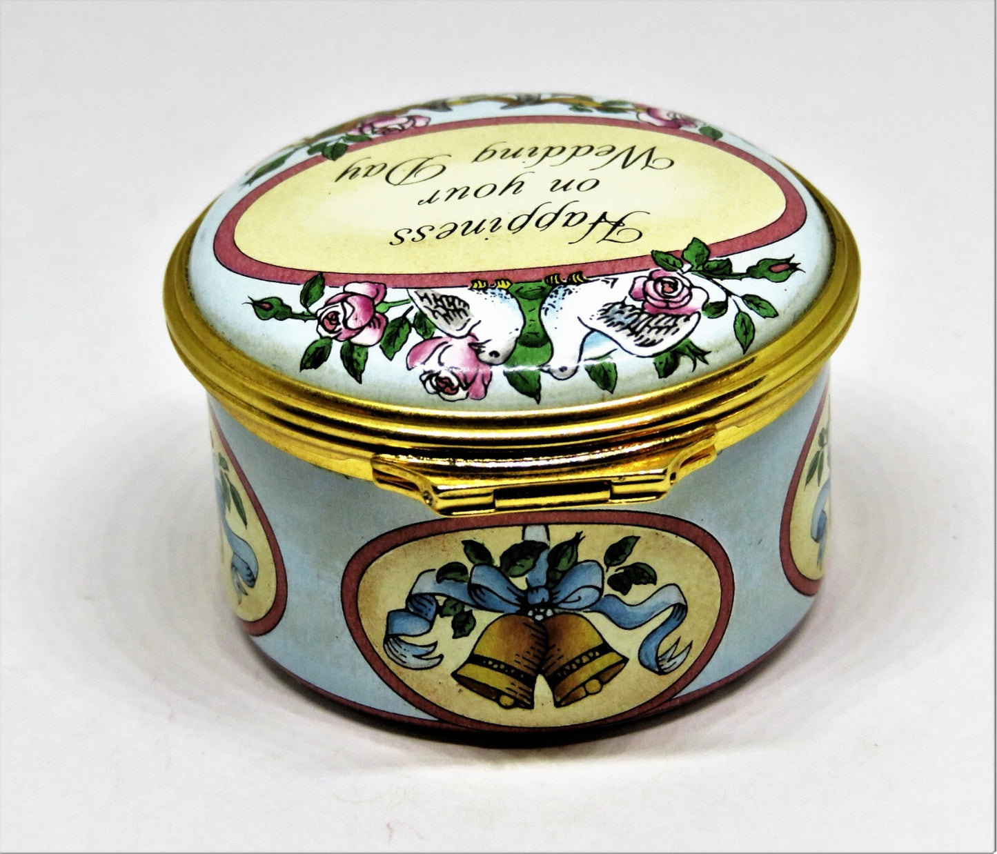 HALCYON DAYS ENAMEL BOX - "HAPPINESS ON YOUR WEDDING DAY" - ROSES & DOVES - MIB