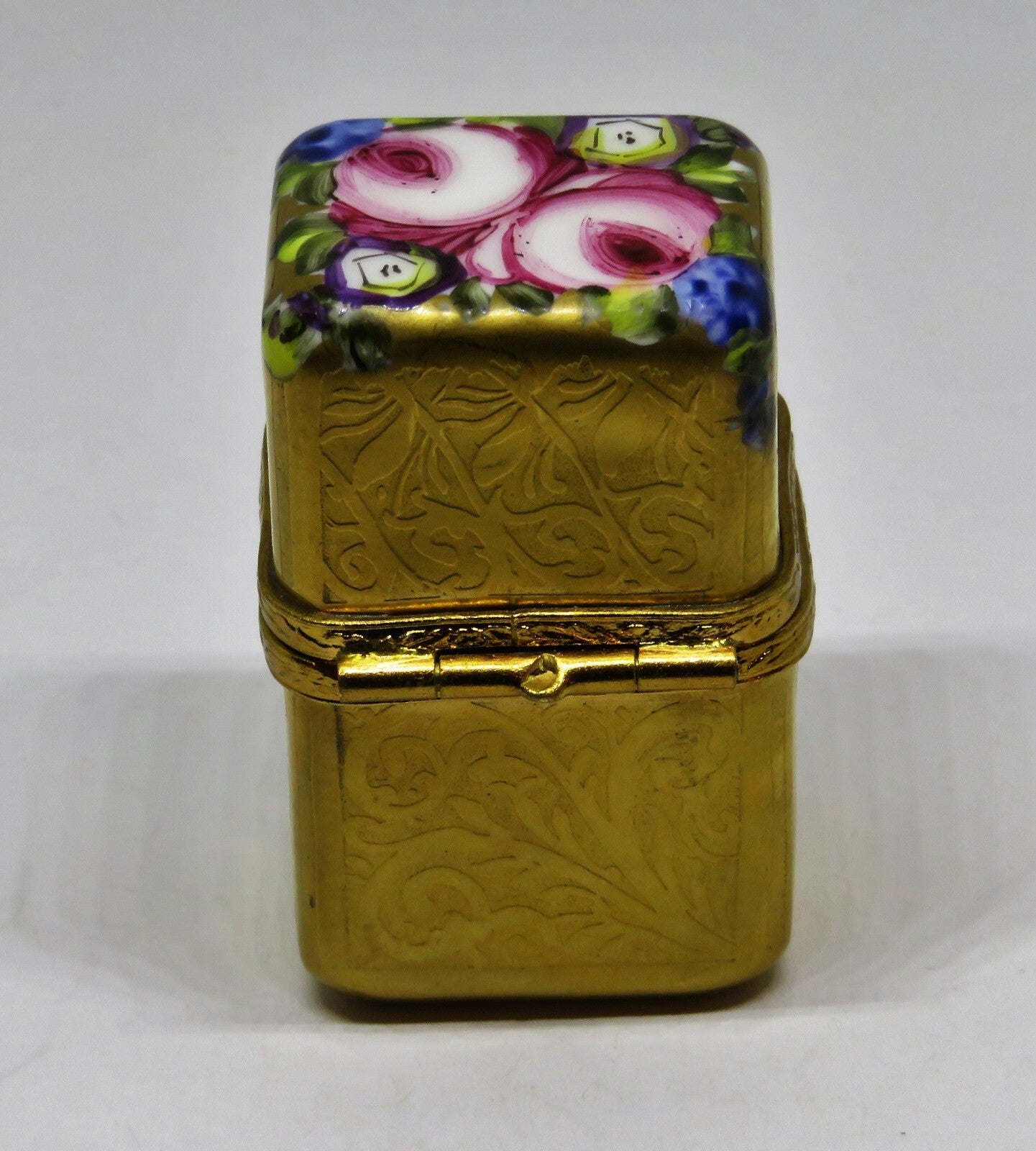 LIMOGES BOX - SMALL GOLD INCRUSTATION CHEST & PERFUME BOTTLE - FLOWERS - ROSES