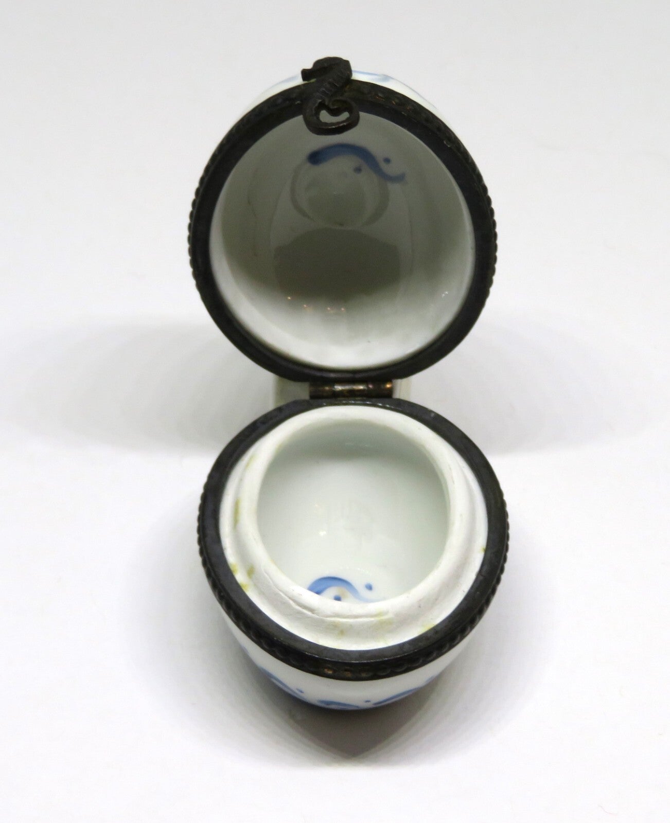 LIMOGES FRANCE BOX ~ VINTAGE FLORAL EASTER EGG ~ BLUE FLOWERS ~ TOP SIGNED "MC"