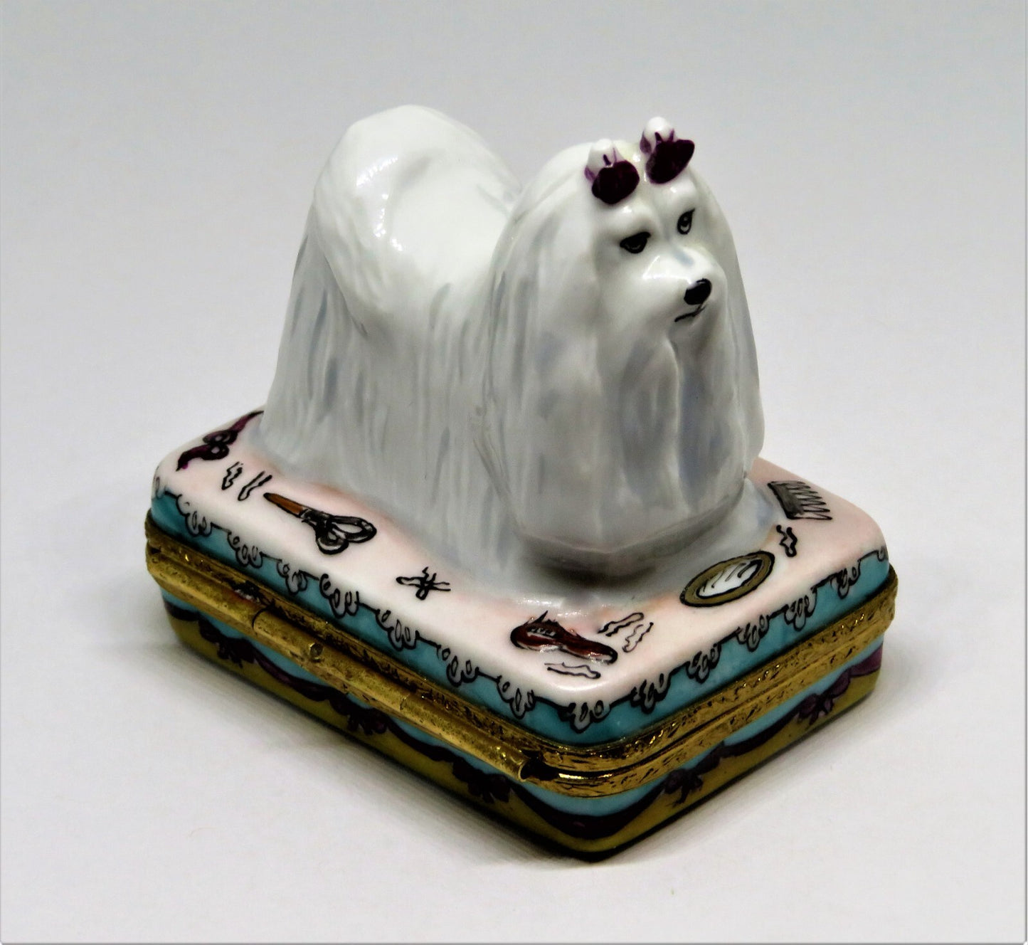 LIMOGES FRANCE BOX - ARTORIA - MALTESE DOG & GROOMING ACCESSORIES - PUPPY - LE