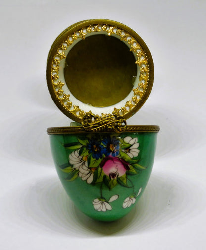 LIMOGES BOX - VIALARD - EASTER EGG ON A PEDESTAL - BOUQUET OF FLOWERS - "AS IS"
