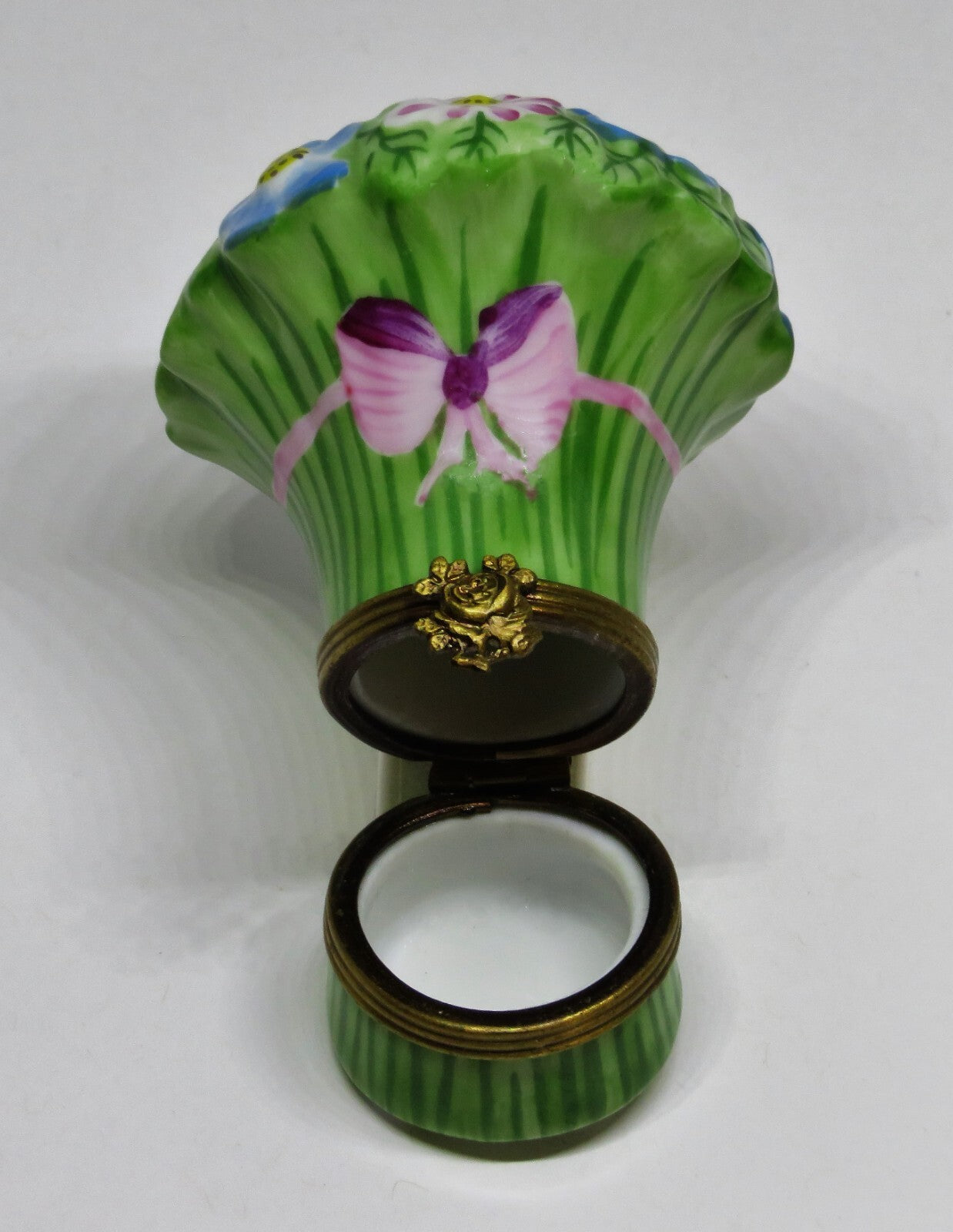 LIMOGES FRANCE BOX~ CHAMART ~ BOUQUET OF FLOWERS ~PINK RIBBON & BOW~ ANNIVERSARY