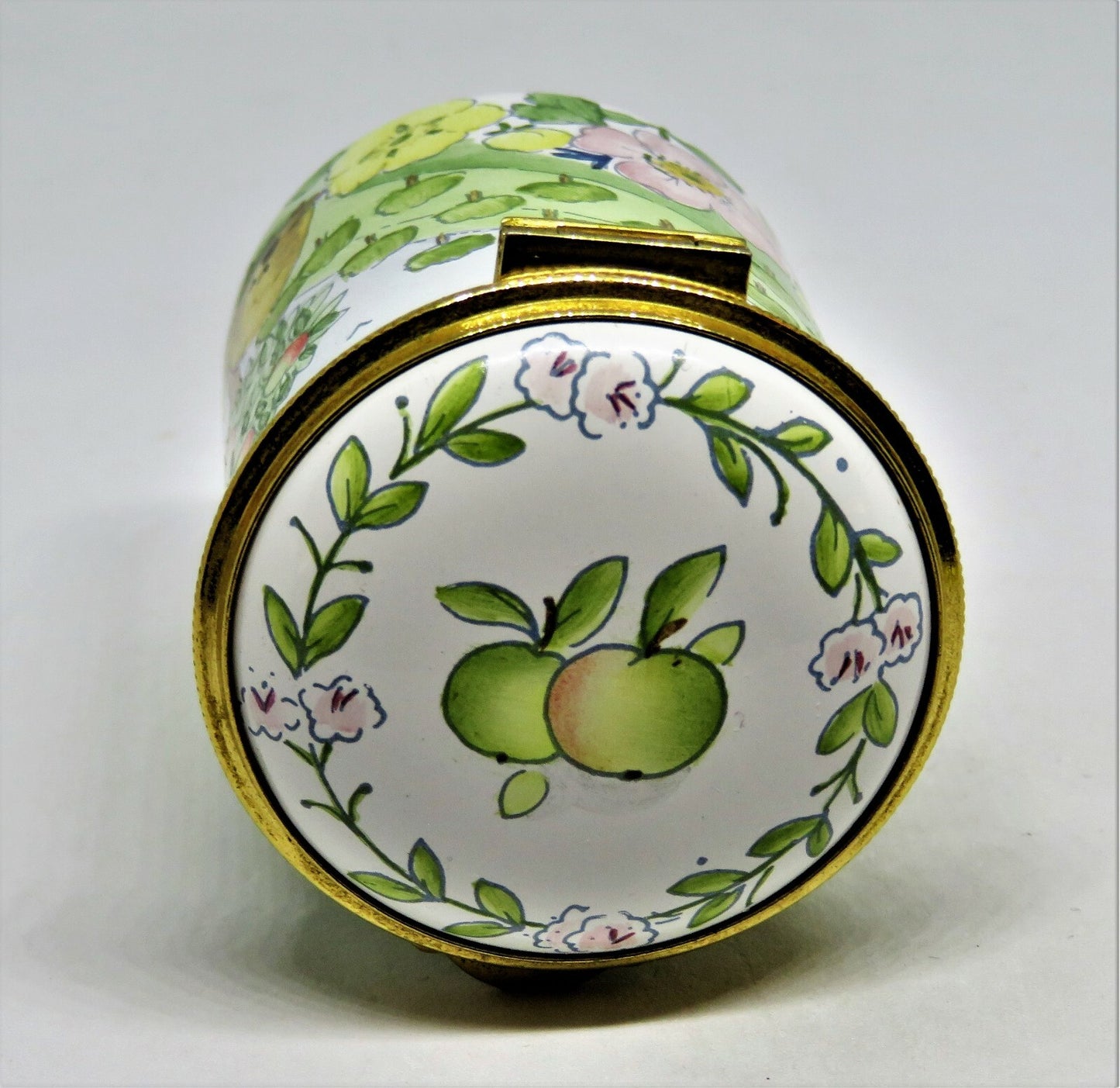 STAFFORDSHIRE ENAMELS STAMP BOX - FRUIT ORCHARD & BEE HIVES - FLOWERS & TREES
