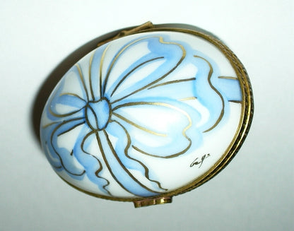 LIMOGES FRANCE BOX ~ EASTER EGG ~ BLUE & GOLD BOW ~ TOP SIGNED ~ PEINT MAIN