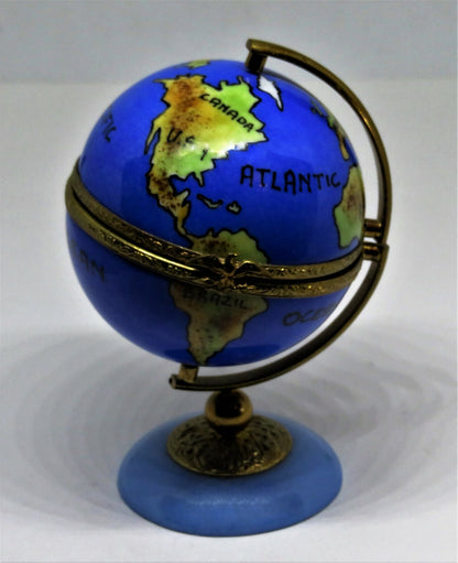 LIMOGES FRANCE BOX - WORLD GLOBE & METAL AXIS - EAGLE CLASP- GEOGRAPHY