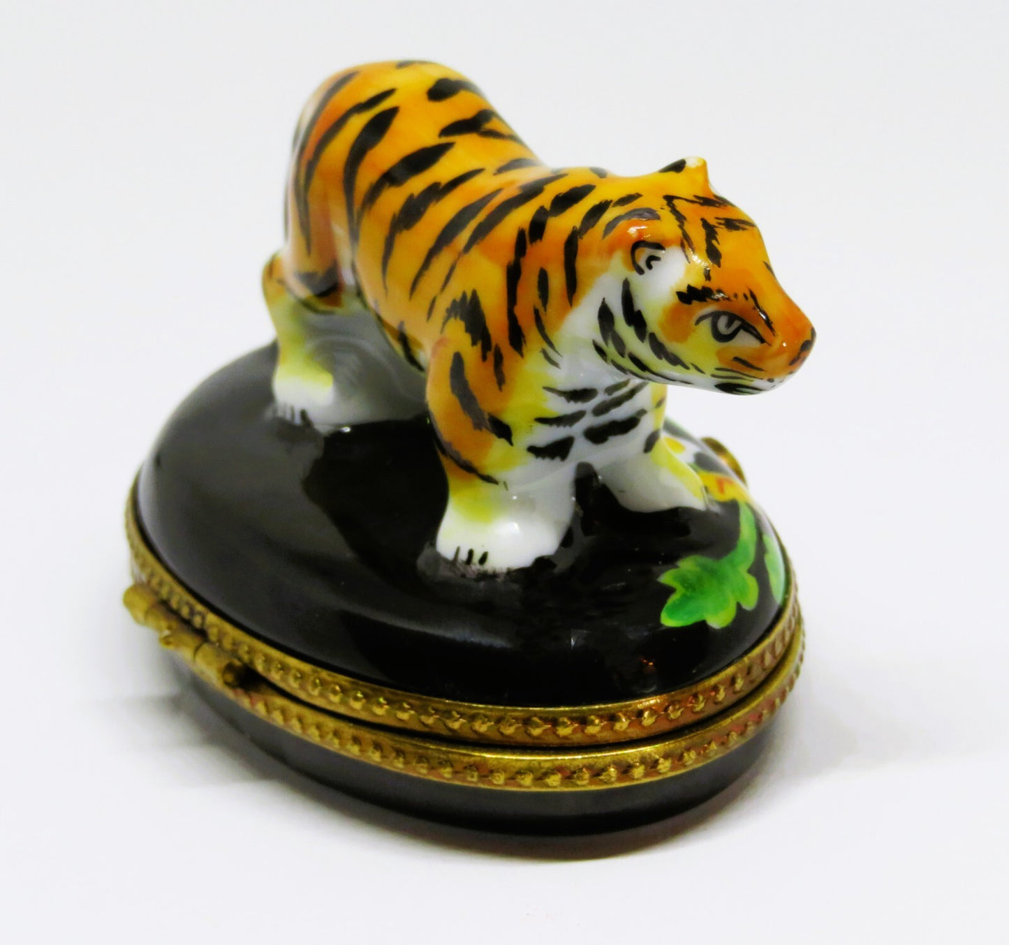 LIMOGES FRANCE BOX - TIGER ON A FLORAL BASE - WILD CATS - FLOWERS