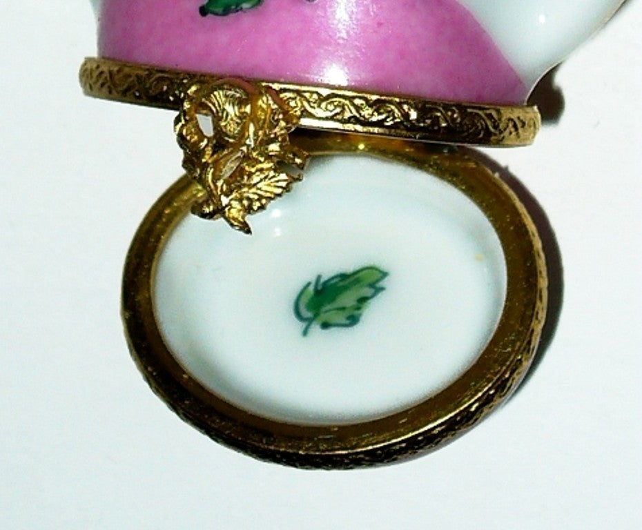 LIMOGES FRANCE BOX ~ PINK GARDEN WATERING CAN & BASKET & FRUITS ~ PEINT MAIN