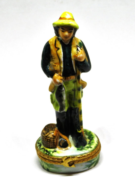 LIMOGES FRANCE BOX ~ FISHERMAN ~ ROD & CREEL & FISH ~ PEINT MAIN - PEINT MAIN