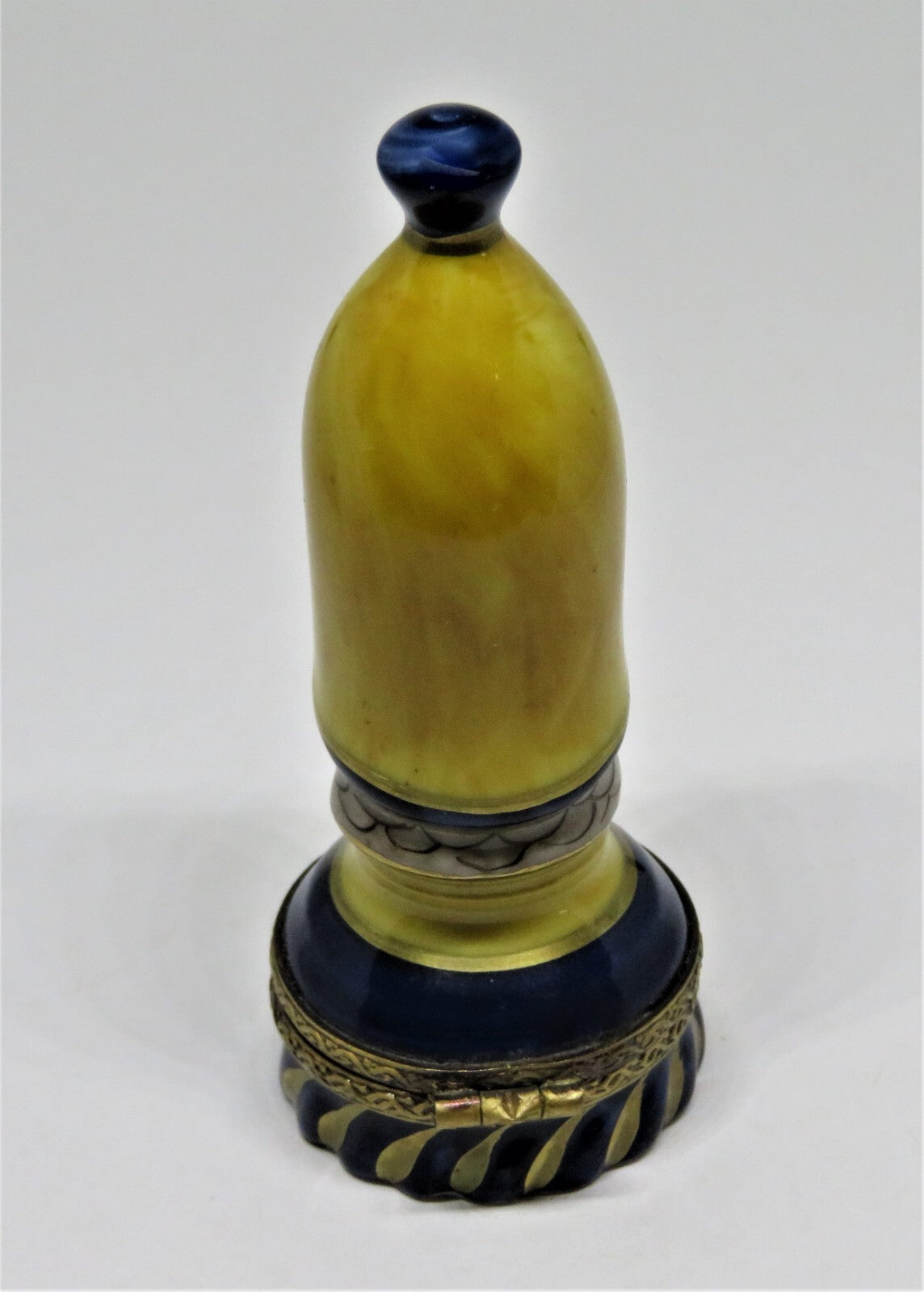 LIMOGES FRANCE BOX ~  PAWN CHESS PIECE ~ MAN ~ BOARD GAMES ~ PEINT MAIN