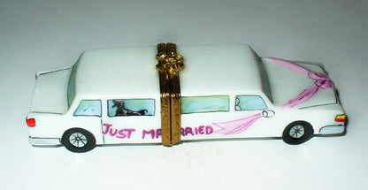 LIMOGES FRANCE BOX - ARTORIA - WEDDING LIMOUSINE - "JUST MARRIED" -BRIDE & GROOM