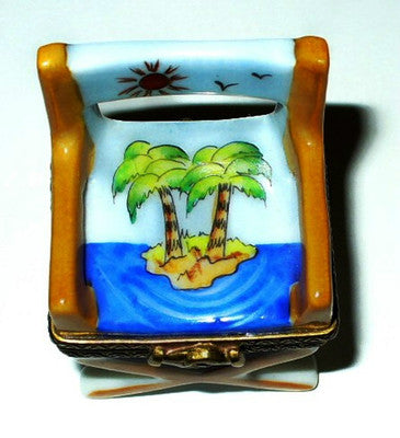 LIMOGES BOX~ PV ~ DIRECTOR'S BEACH CHAIR ~ OCEAN SCENE & PALM TREES ~ PEINT MAIN