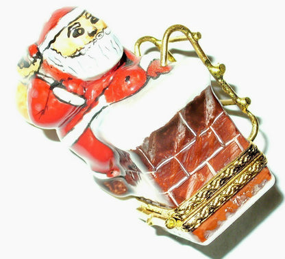 LIMOGES FRANCE BOX ~ CHRISTMAS ~ SANTA CLAUS IN CHIMNEY & LADDER ~ PEINT MAIN