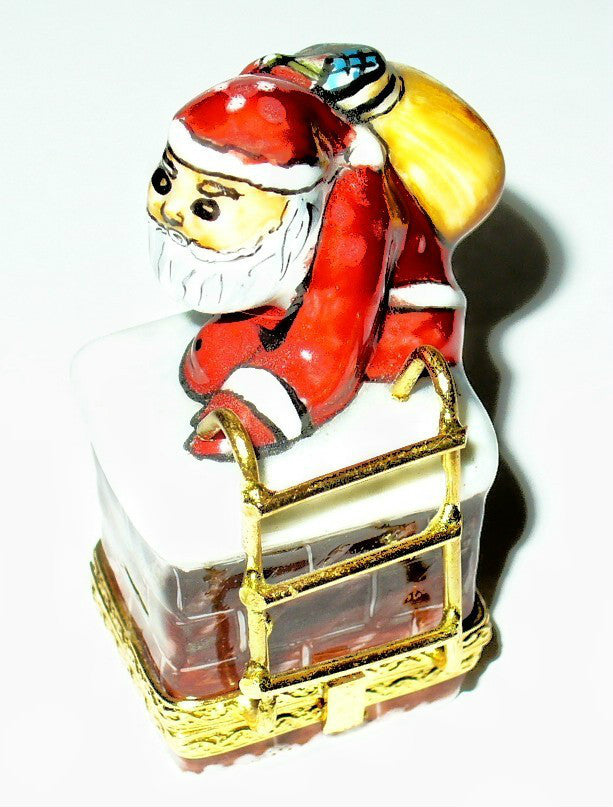 LIMOGES FRANCE BOX ~ CHRISTMAS ~ SANTA CLAUS IN CHIMNEY & LADDER ~ PEINT MAIN
