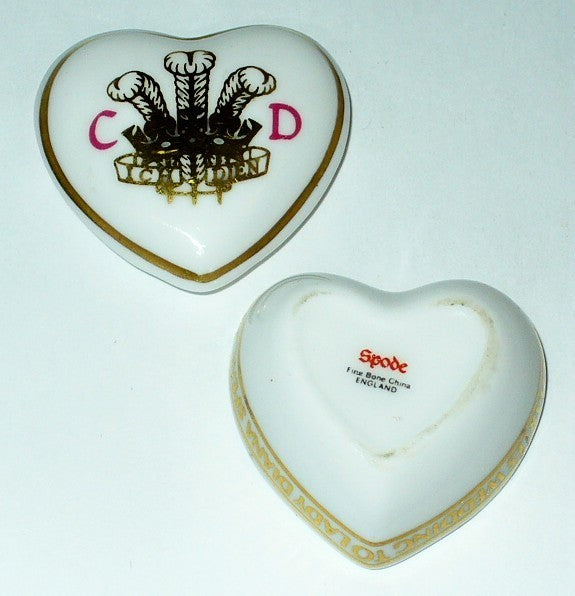 SPODE ~ ENGLISH BONE CHINA HEART SHAPED BOX ~ROYAL WEDDING 1981~ PRINCESS DIANA